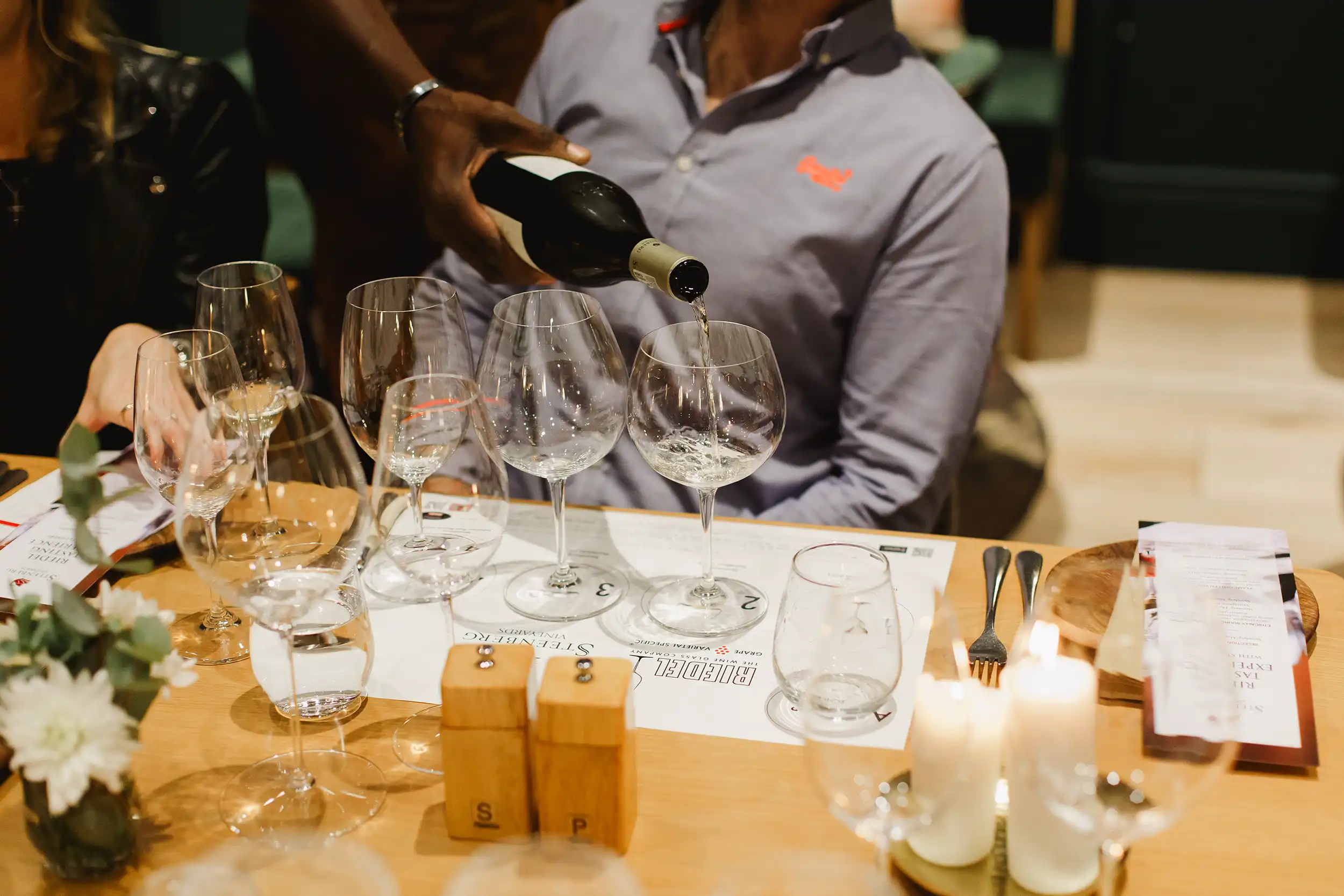 Steenberg_Wine_Club_Carousel_005